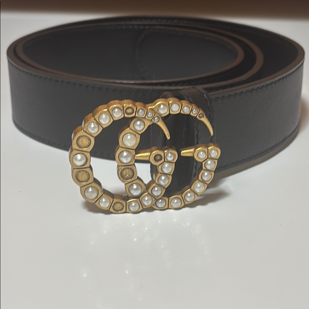 Gucci AUTHENTIC Black Belt with Gold Pearl-Embellished GG Buckle
